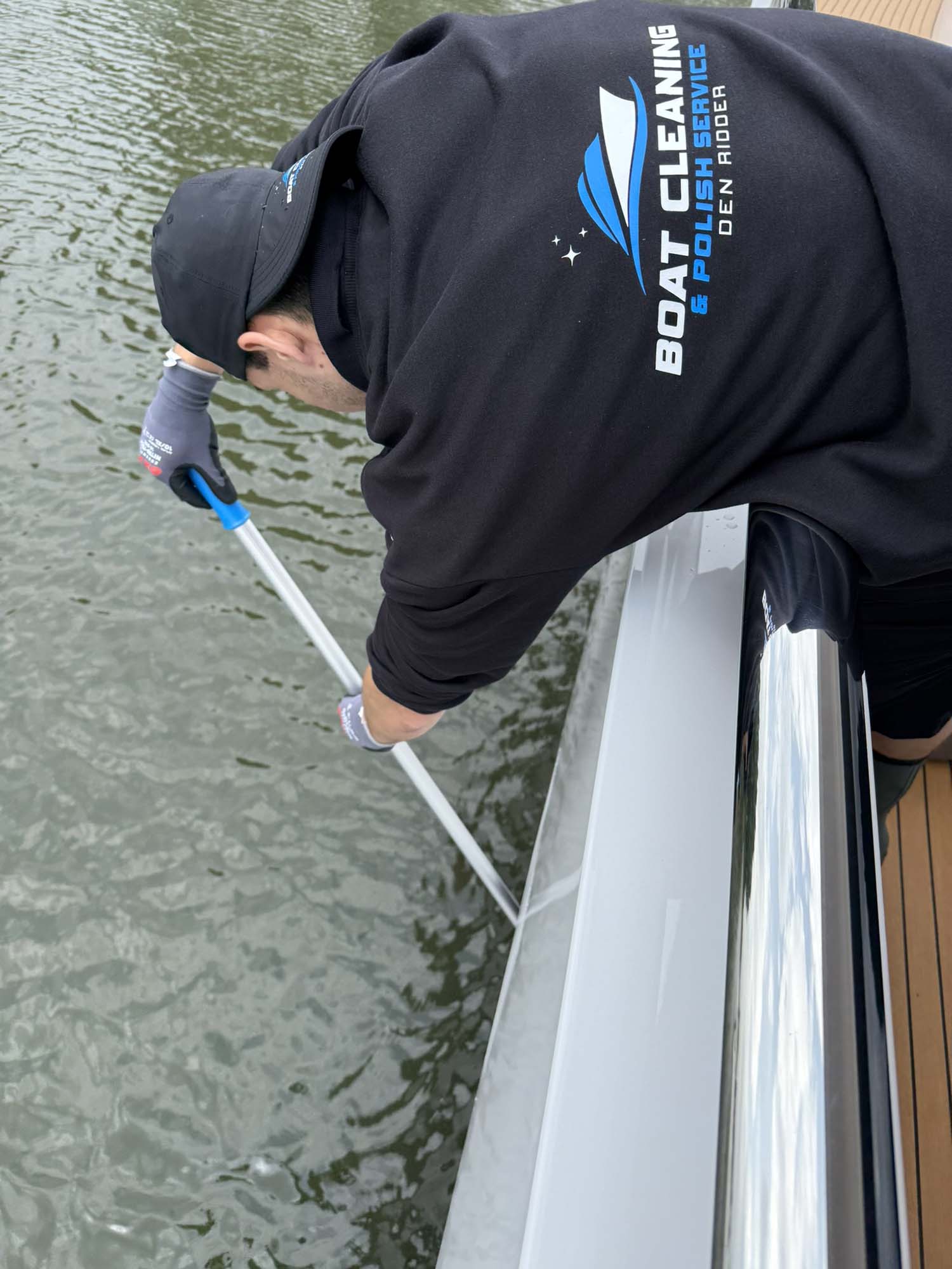 Boat Cleaning Service